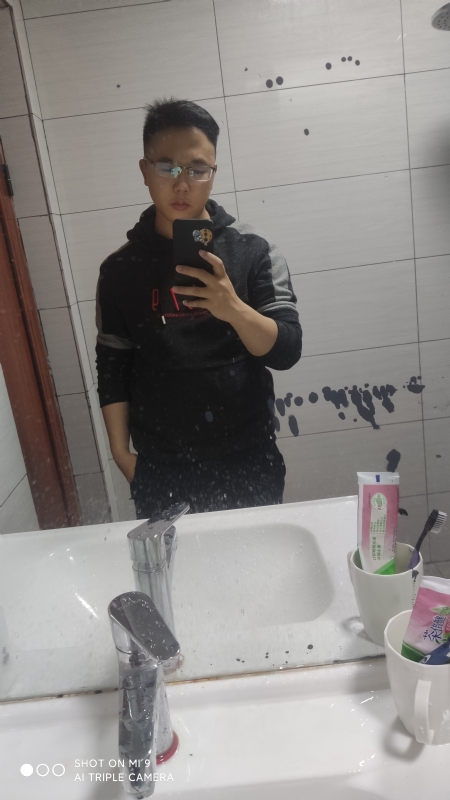 陈三三的第一张照片--贺州残疾人相亲网